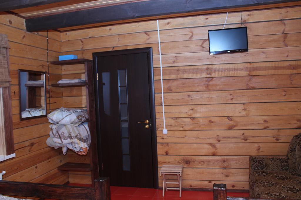 Hotel Usadba Kupalinka Ostrovo Zimmer foto